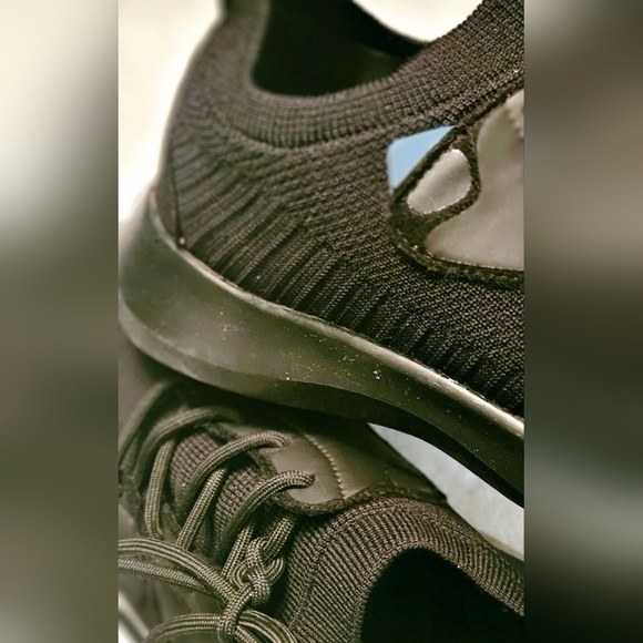 Vessi Everyday Move Waterproof Black Lace-up Slip-On Sneaker W6 US - Picture 12 of 12